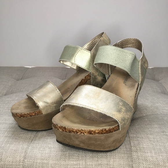 Pierre dumas gold wedges Clearance